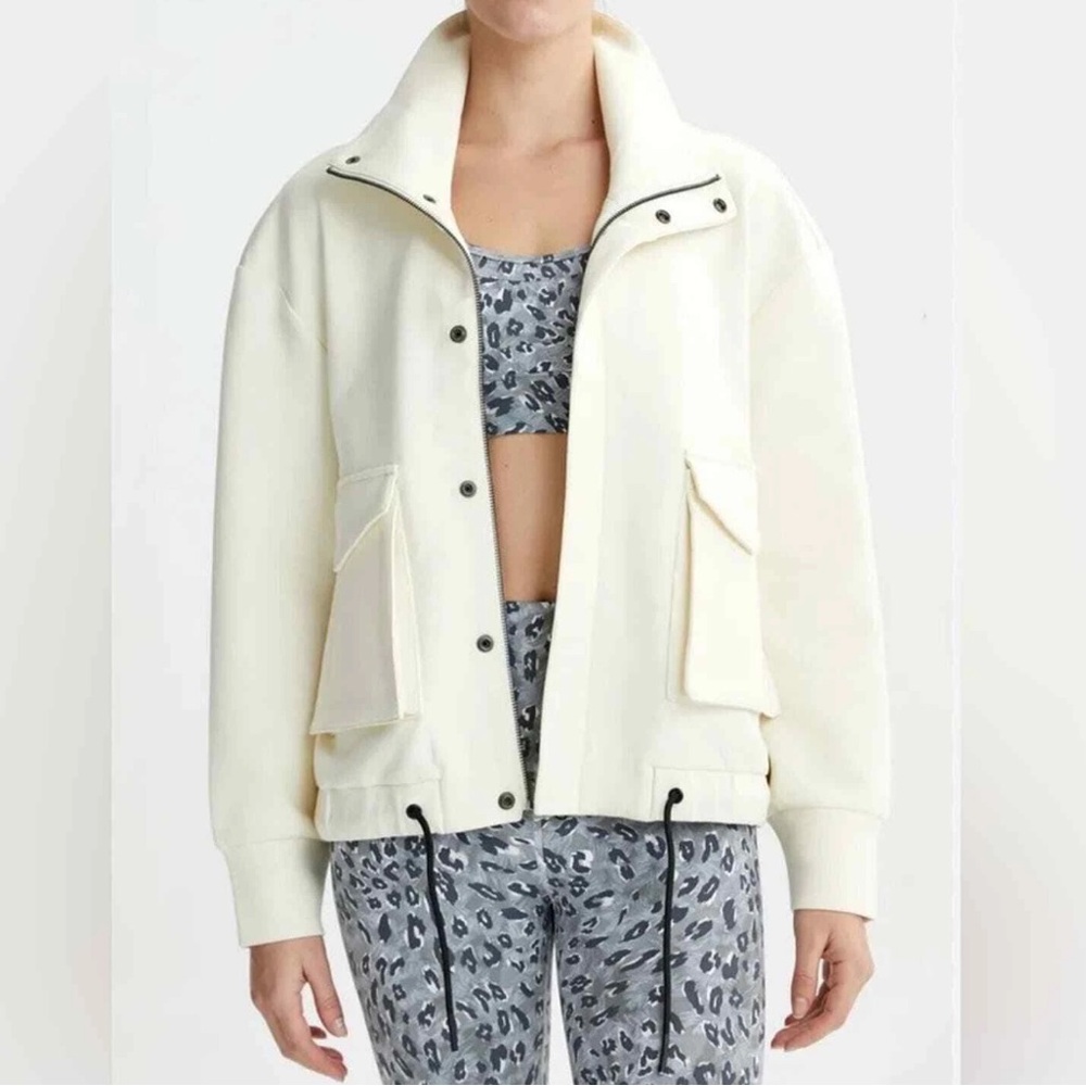 Varley Earl Cream Jacket Sz S NWT